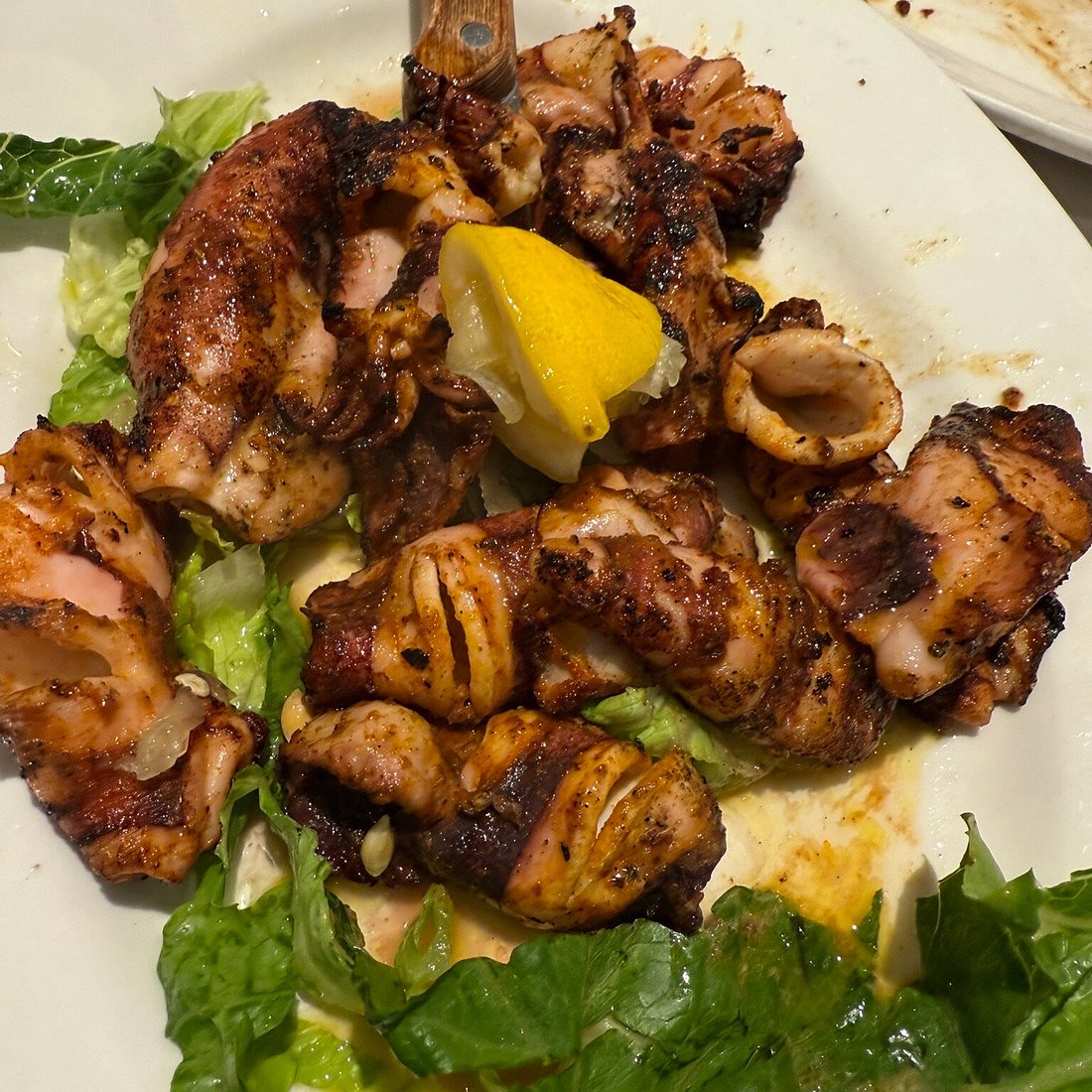Taverna Kyclades - Astoria signature dishes Grilled Chicken
Tzatziki
Whiting